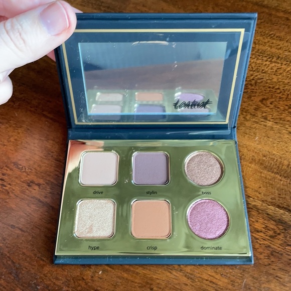 NIB Tarte tarteist pro to go eyeshadow palette - Picture 4 of 6